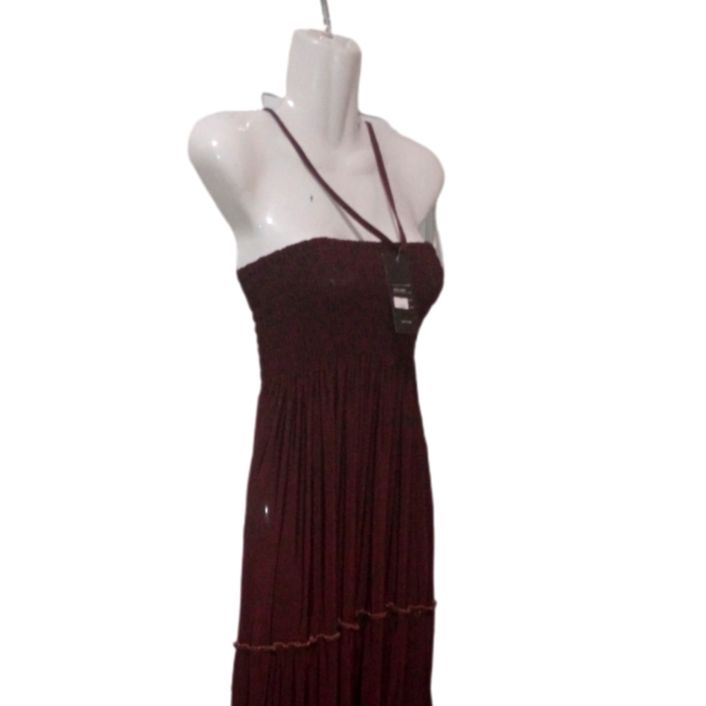 Long halter dress - Picture 4 of 6